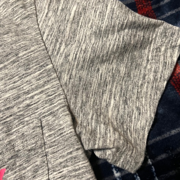 Pink - Picture 4 of 5